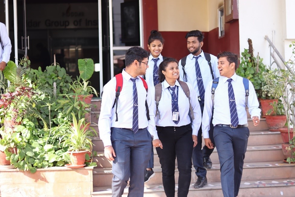 The Top Colleges That offer Communication Management Specialization in PGDM