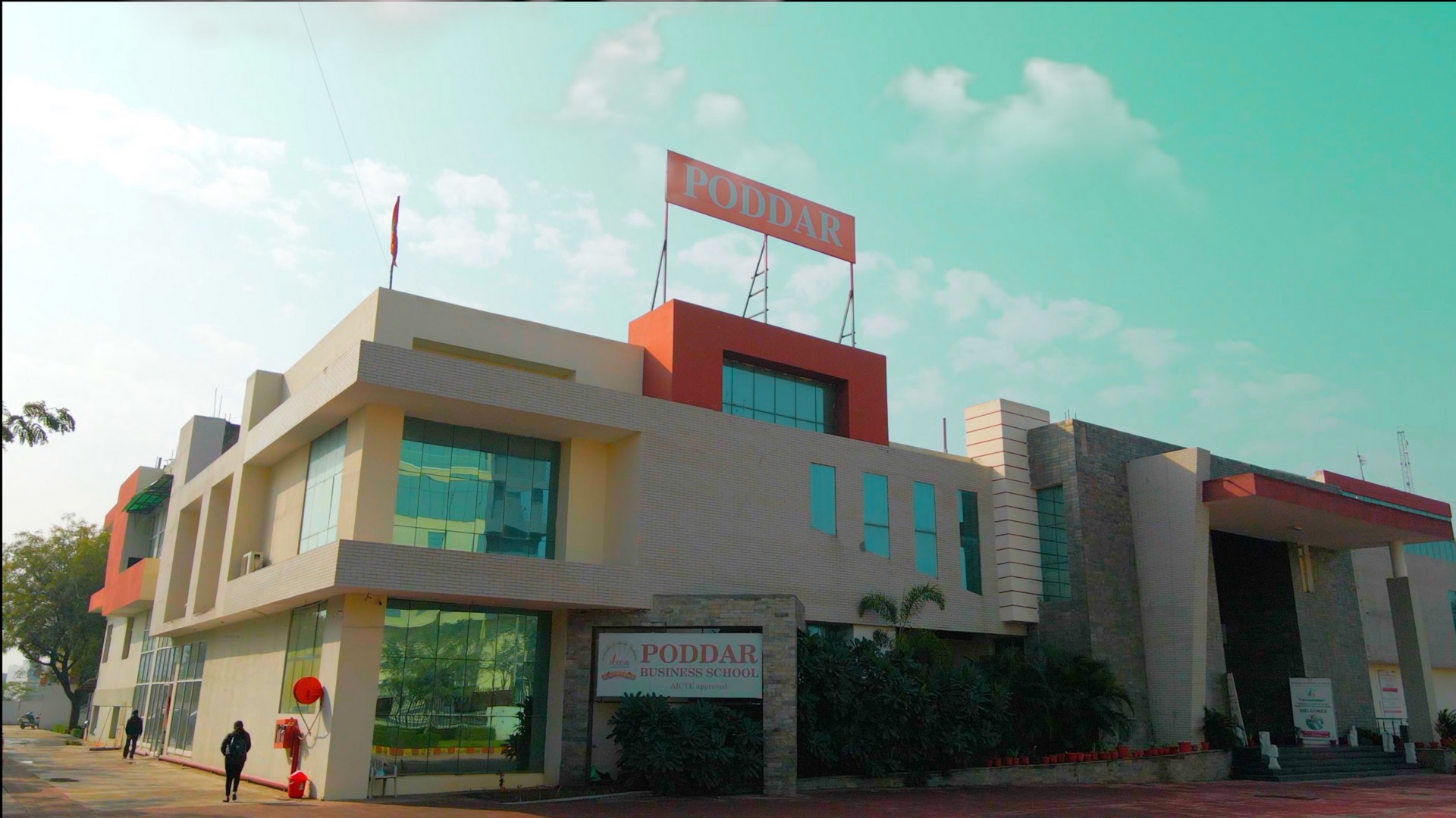 pgdm course in jaipur, mba colleges in rajasthan, business school in jaipur